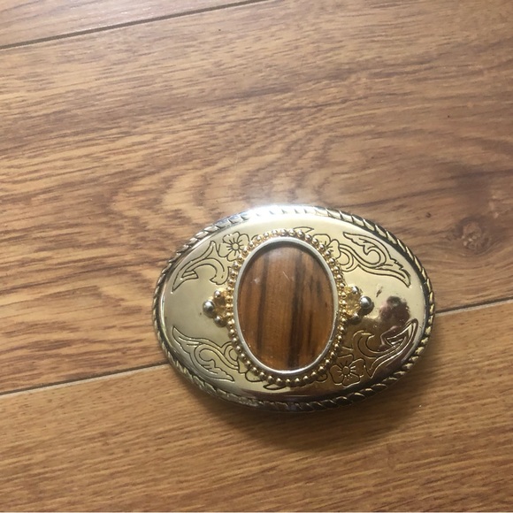 Belt Buckle - Picture 3 of 6